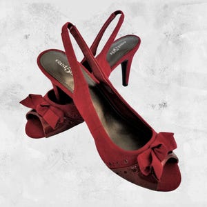 Vintage Cherry Red Suede Peep Toe Slingback Heels - Size 6.5