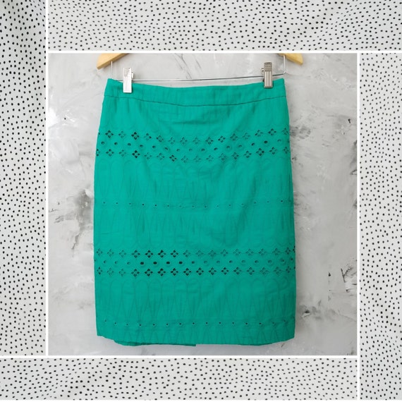LOFT Jade Green Cotton Eyelet Pencil Skirt - Vint… - image 1