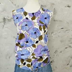 ISAAC MIZRAHI Floral Knit Sweater Camisole - Blue Lilac Sleeveless Top