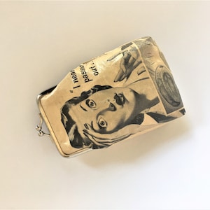 Monedero de periódico reciclado, monedero de papel de monedas, diseño reciclado, amante de la vendimia, anuncio vintage, billetera ecológica, monedero pequeño vegano