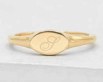 Signet Ring - Gold | Engraved Ring | Monogram Signet Ring | Initial Engraved Ring | Personalized Gift | R1059G