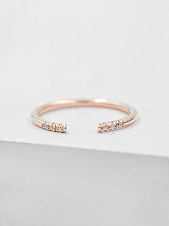 Open rose on sale gold ring