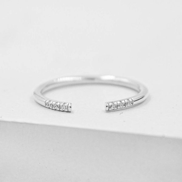 Open Ring - Silver | Stacking Ring with 6 mini CZ Stones | mini eternity band | Knuckle Ring | Midi Ring | Adjustable Ring | Thin Ring