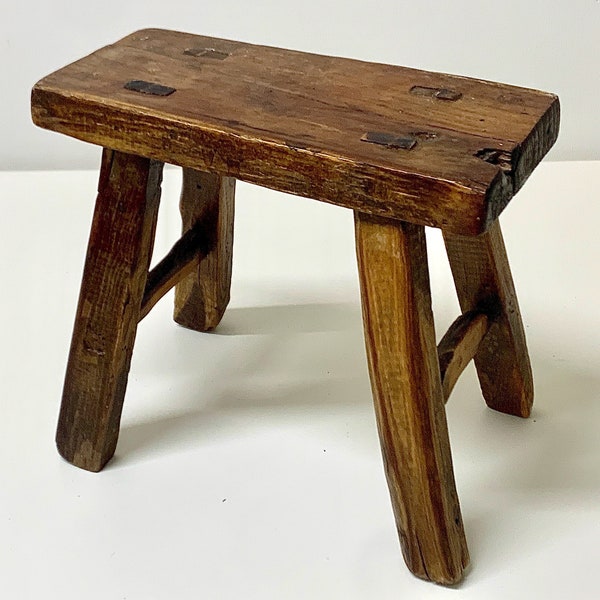 Vintage Primitive 19th Century Rustic Antique Hand Made Solid Hardwood Sturdy Country Farmhouse MILKING STOOL