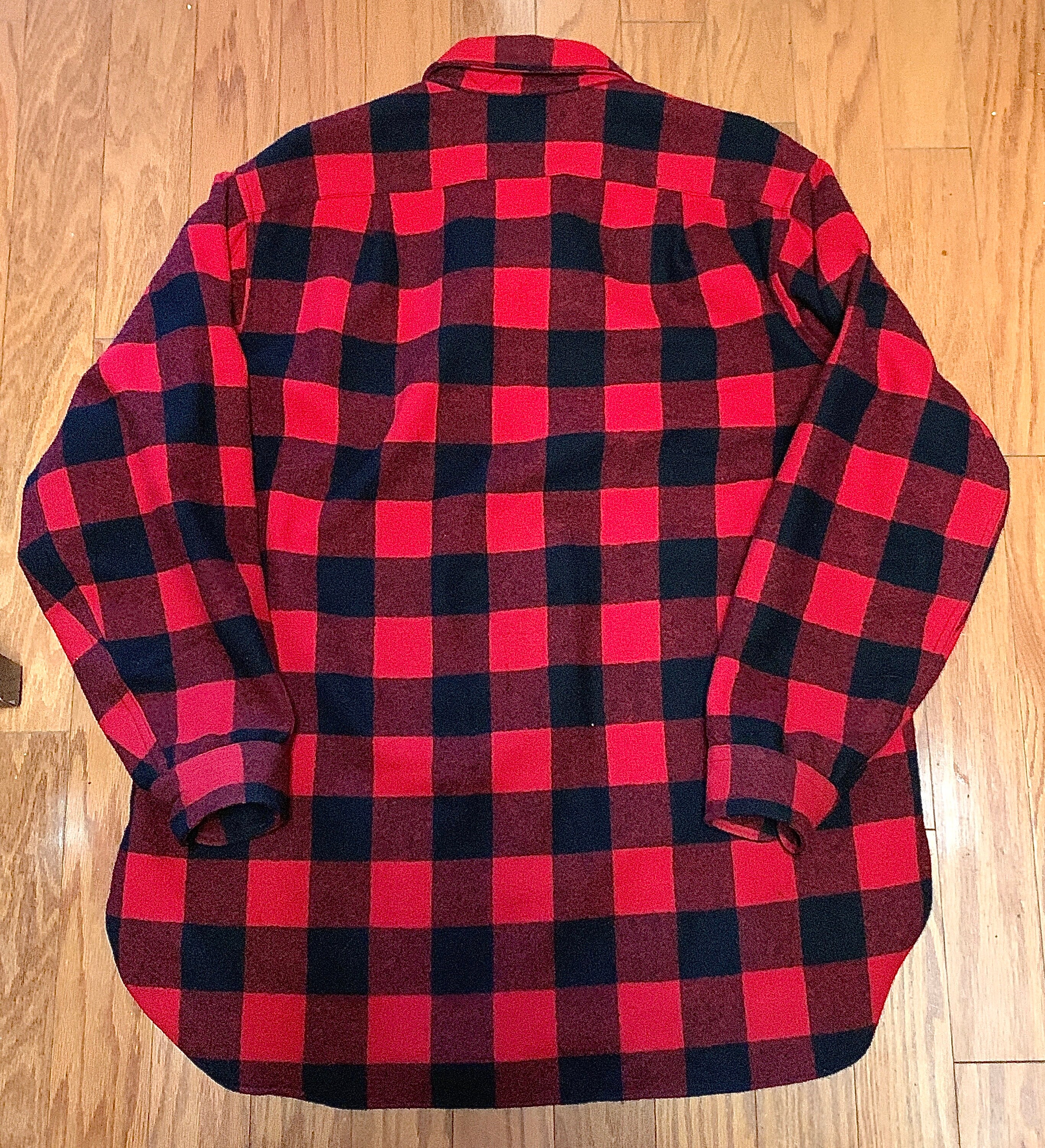 Vintage 100% Wool Buffalo Plaid Pendleton Outdoorsman Shirt Vintage 100% Wool Buffalo Plaid Pendleton Outdoorsman Shirt