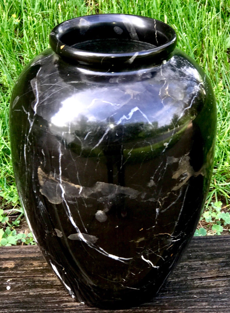 Vintage Pakistani Antique Large 10 inch tall 8 inch wide Solid Carved Black White Gold Onyx Marble Vase Made in Pakistan image 4