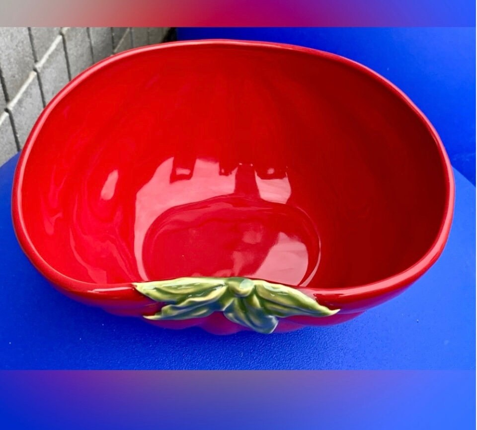 Pottery Barn GARDEN CRUDITE Figural Tomato Ceramic Salad