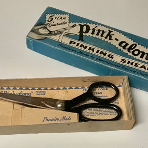 Scalloped Scissors, 3mm, 5mm, or 10mm Scalloped Scissors, Pinking