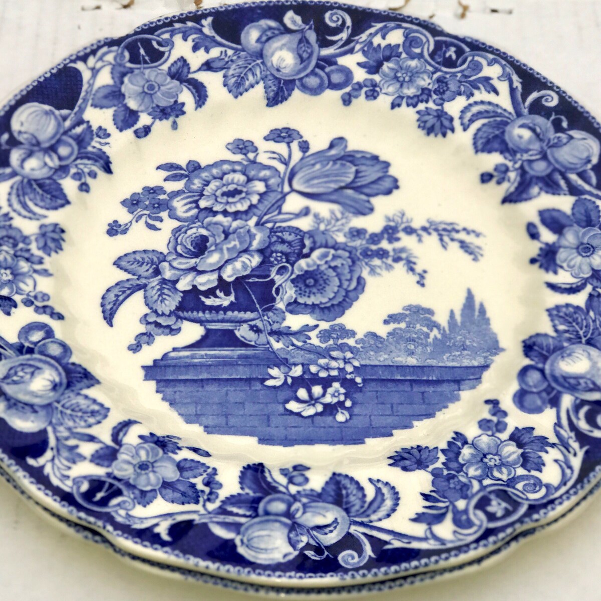 Dinner Plate - Pomeroy (Blue and White) by Royal Doulton