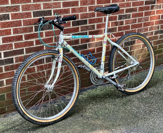 1988 Vtg 17 Frame Deore XT Custom Splash Painted Raleigh Technium Chill Mountain Bike Etsy Canada