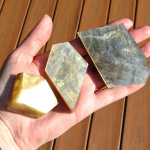 Muscovite Mica Crystal Freeform, Golden Mica Crystal Freeform, Natural Lepidolite Mica Crystal Carving, Small Crystal Gift