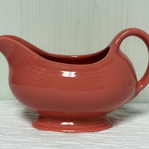 Fiesta Ware retired Flamingo Pink Gravy Sauce Boat Fiestaware Post 1986