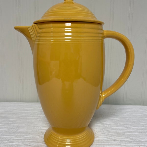 Vintage Fiesta Ware Coffee Server pot Pitcher ice lip Original Yellow Fiestaware old antique