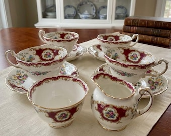 10-pieces Vintage EB FOLEY Fine Bona China Tea Set-"Broadway" Maroon/Burgundy Pattern, partial tea service set for 4, England, 1950s