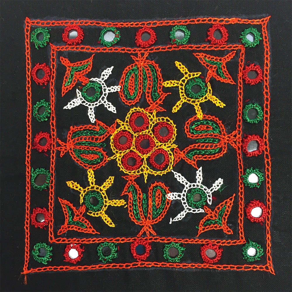 Ruban De Broderie Style Aztec Avec Miroirs - Largeur 2 Cm (20mm), 100% Polyester, Vente Au Mètre