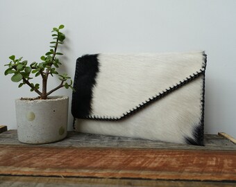 Embrague de piel de vaca, pelo en el embrague de la piel, monedero, cartera, bolsa de viaje, embrague de la piel, bolso de piel de vaca, cuero negro, cuero blanco, bolsa de maquillaje