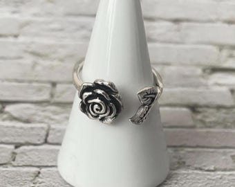 バラの花のリング、スターリングシルバー、ロマンチックなバラの花