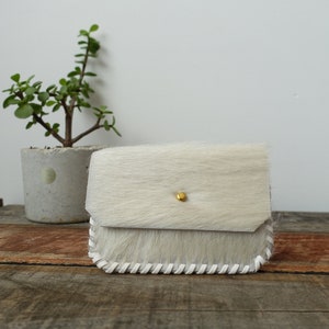 Porte-cartes Cowhide, Coin Purse, Pochette de bijoux, Cheveux sur l’embrayage de cache, Sac à main, portefeuille, poche de voyage, pochette de fourrure, sac à main de fourrure de vache, cowhide