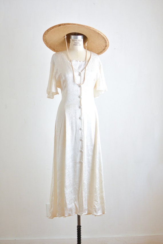 Vintage white buttoned down dress floral- Large ro