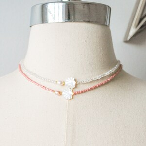 Shell Bead Choker Necklace,Handmade Seashell Necklace,Mother of Pearl Charm Chocker,Summer Jewelry,Layered Necklace,Cute Necklace