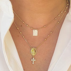 Collar Escapulario, Virgen de la Caridad, Nuestra Señora de la Caridad, Nácar, Collar Minimalista, Joyería Religiosa, Collar Delicado, Patrona Cuba
