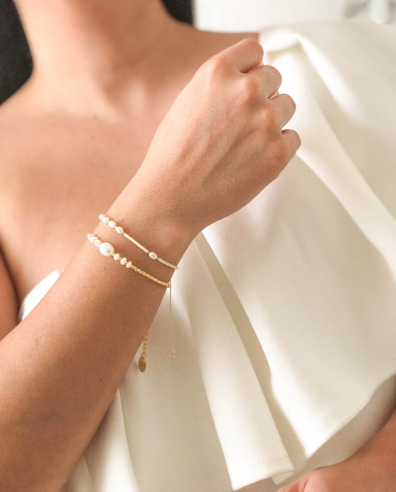 Freshwater Pearls,String Bracelet,Beaded Bracelet,Adjustable Bracelet,Jewelry Set,Friendship Bracelet,Gold Bracelet,Dainty Bracelet