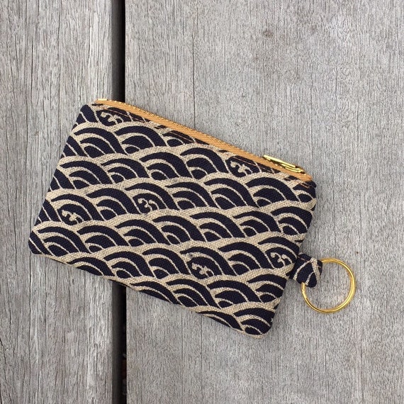 Keychain Wallet, Coin Purse for Men, Japanese Wave Card Holder Keychain for  Women, Coin Zipper Pouch, Small Gift, Japan Print 