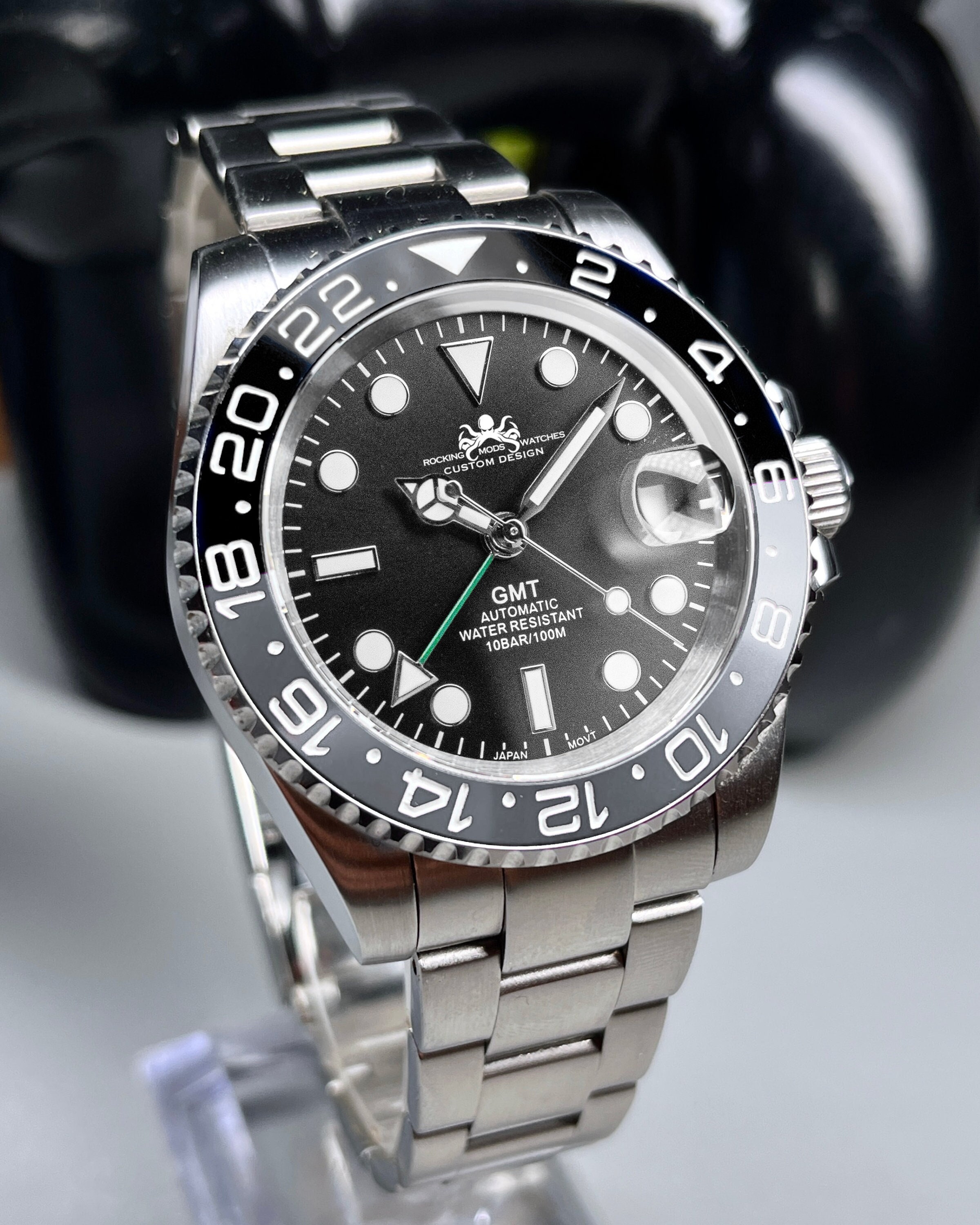 Gmt master movement deals