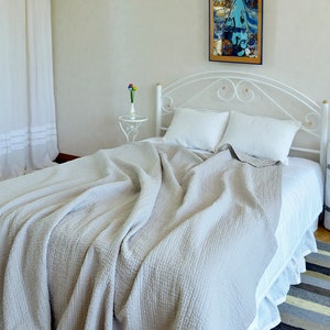 Stonewashed Linen Quilt Comforter – Lightweight Flax Bedding, Double-Sided Throw Blanket, Bespoke Bedding UK