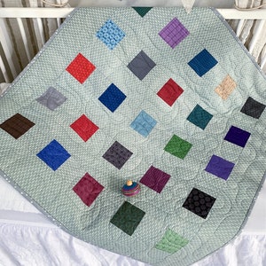 Couette pour bébé en patchwork, taille 40 x 40 po, couverture pour bébé menthe, tapis pour tout-petit, couverture pour bébé moderne courtepointe, cadeau de baby shower