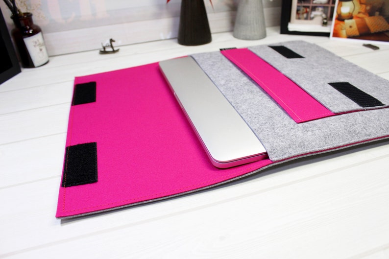 hot pink Macbook case womens gift hot pink laptop case Retina Case 15 Macbook Pro sleeve 15 inch laptop case felt Macbook cover