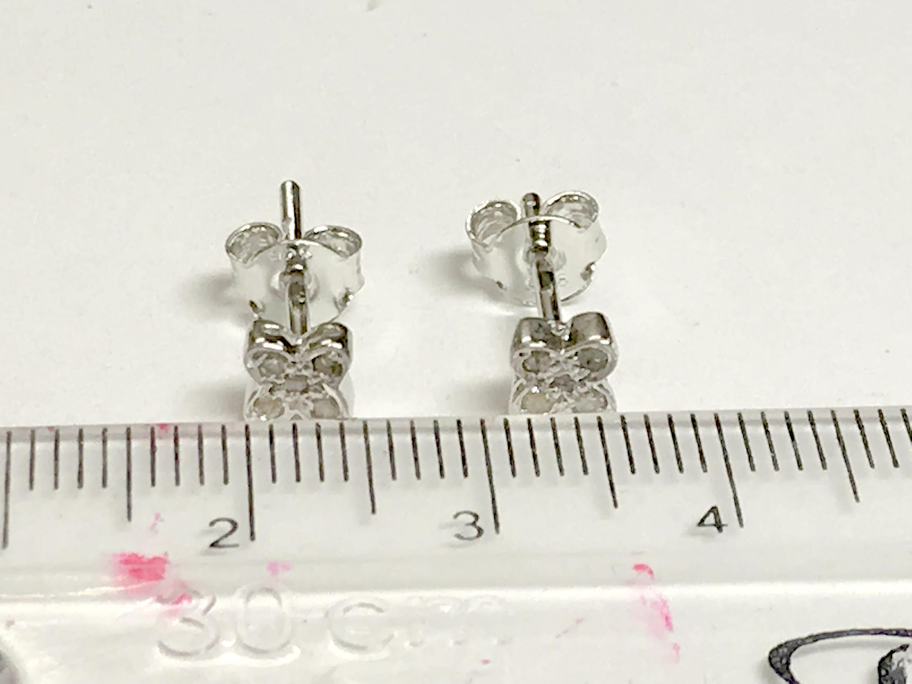 Boucles D'oreilles Clou - Minuscule Diamant - Argent Plaqué - Neuf Avec étiquettes