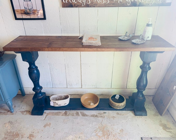 Rustic Farmhouse Entryway Table with shelve and Turned Legs, Royal Blue Distressed Base With Provincial Top, Wooden Sofa Console Table