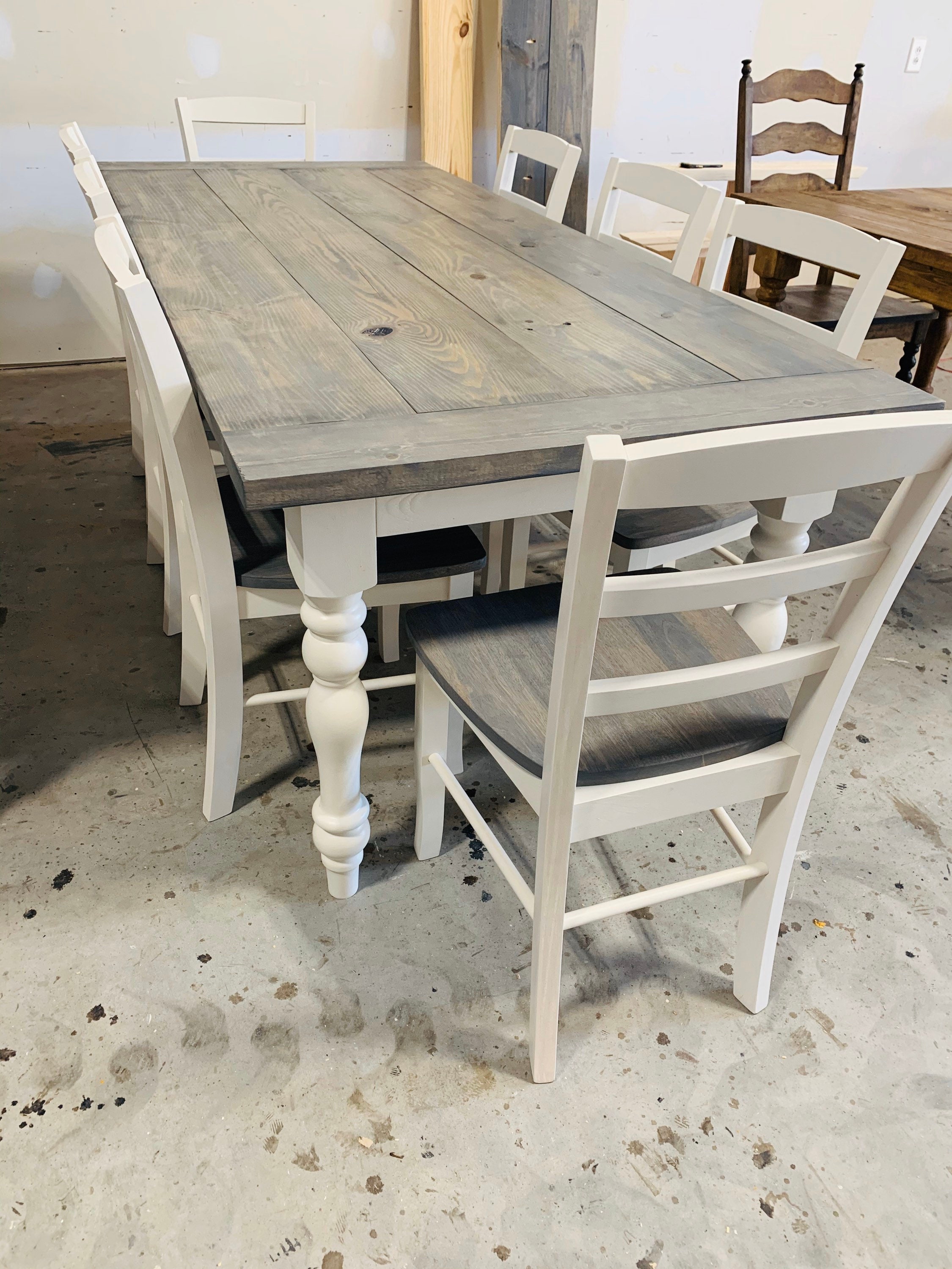 Modern Farmhouse Table with Turned Legs, Chair Set Classic Gray Top and