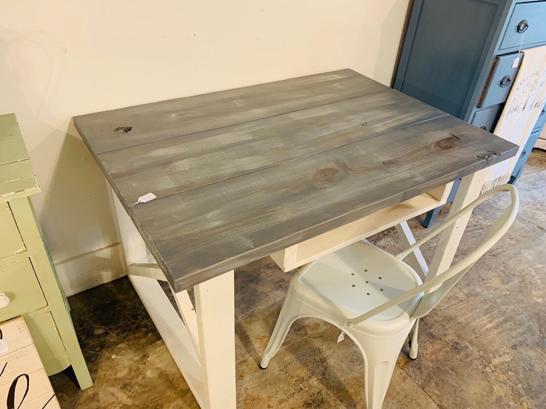 Small white farmhouse desk deals