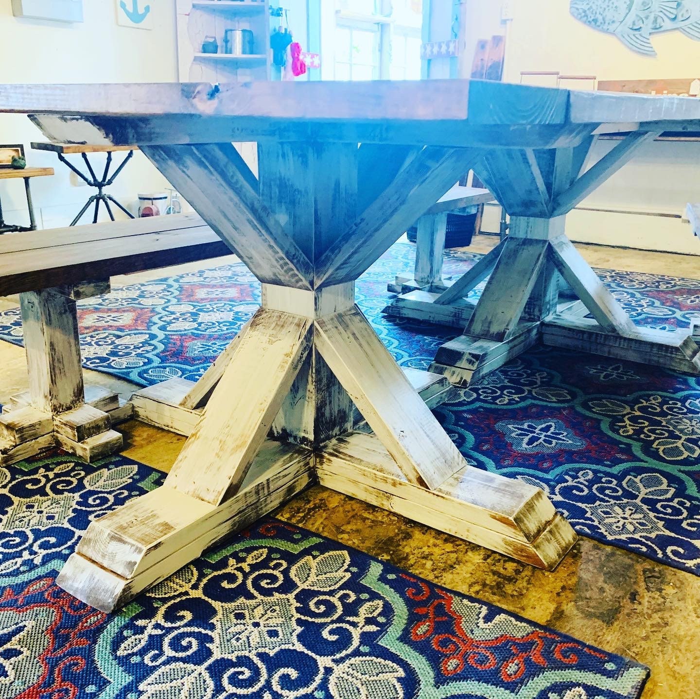 Mesa rústica de la granja con patas y bancos de doble | Etsy