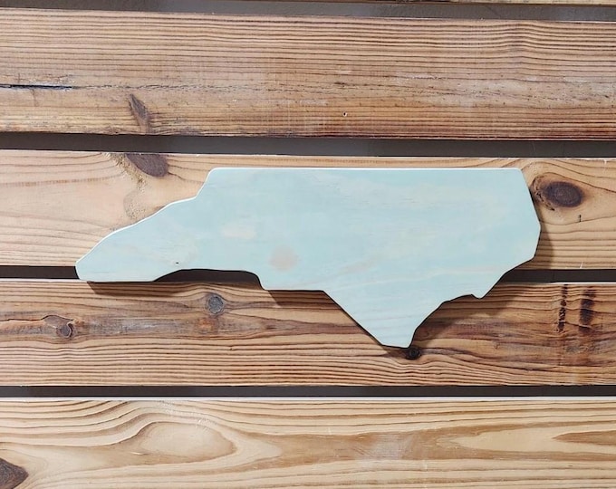 Small Driftwood North Carolina Wooden Sign - NC Wall Décor