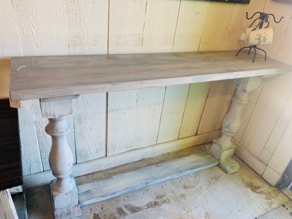 Rustic Farmhouse Entryway Table With Shelve And Turned Legs Rustic Farmhouse Entryway Table With, Turned Legs Console Table White