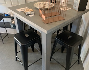 Weathered Gray Farmhouse Counter Table with Black Metal Stools