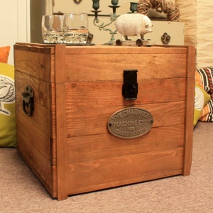 Wooden chest rustic Storage Blanket Box trunk coffee table antique style