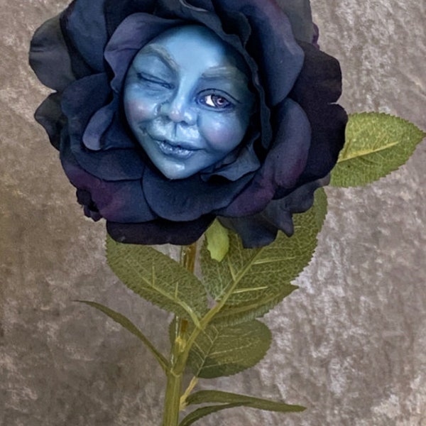 Alice in Wonderland (non) Talking Flowers ~Blue Moon Rose By Sutherland