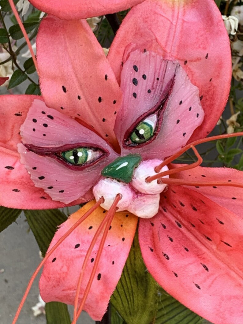 Alice in Wonderland Talking Flowers Tiger Lily Twins in Pink Etsy