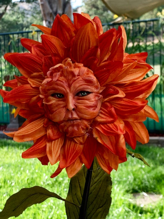 Alice in Wonderland (non) Talking Flowers 