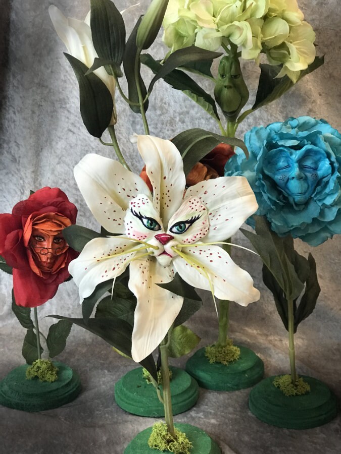 Alice in Wonderland (non) Talking Flowers "white Tiger Lily" by ...