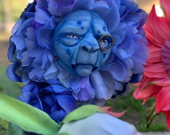Alice in Wonderland (non) Talking flowers "Blue Caterpillar"  by Sutherland For party props tea parties table decor vignettes