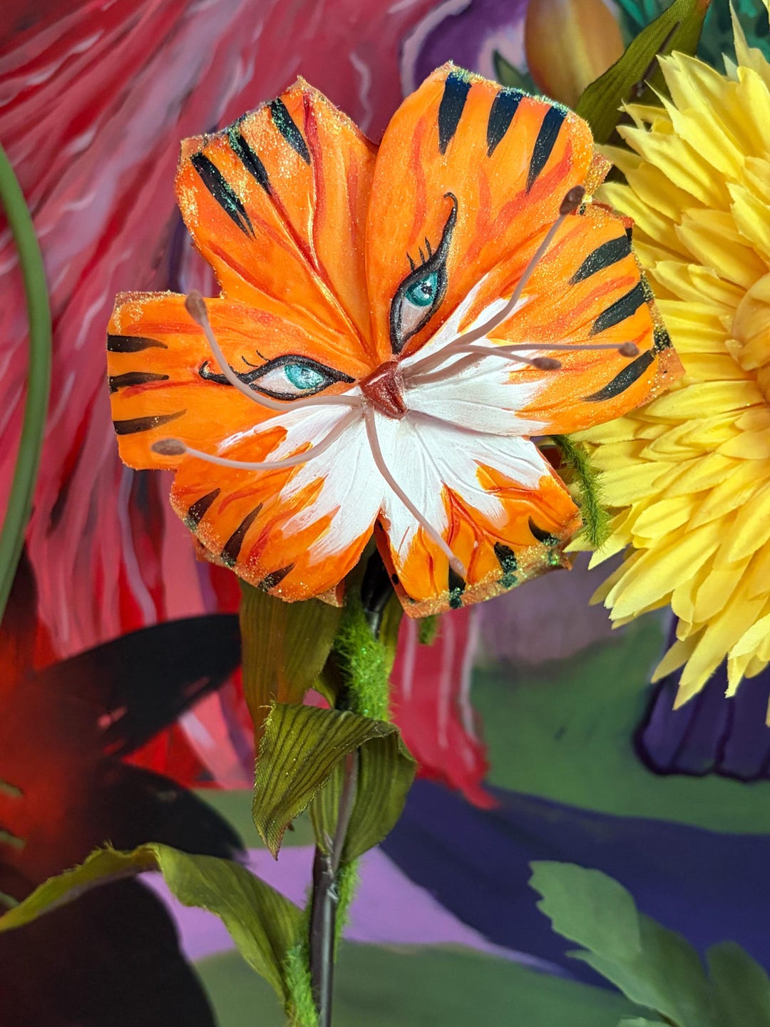 TIGER LILY Alice in Wonderland (non) Talking Flowers for Party Props ...