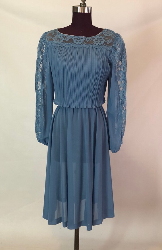 FANCY BLOUSON Dress 70s Vintage PEARL Detail Flow… - image 3