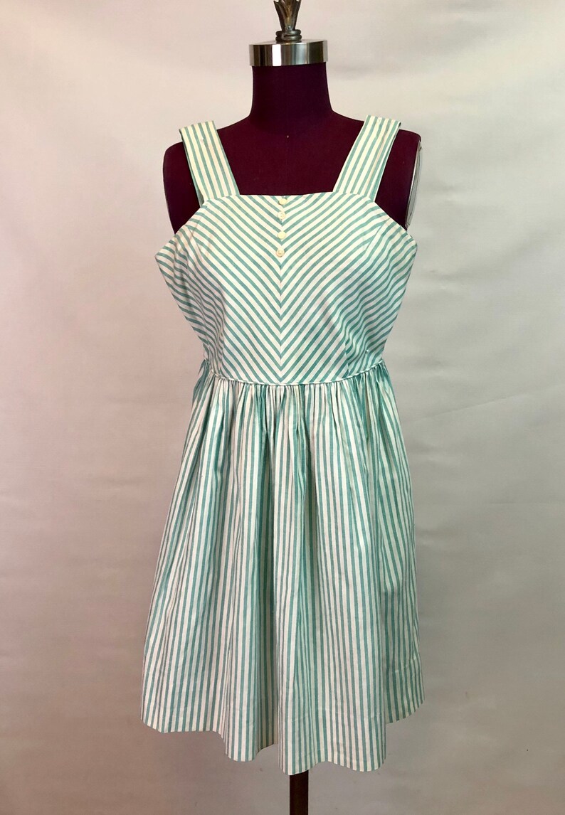DAINTY PLAY DRESS Retro Striped Women/'s Extra Small