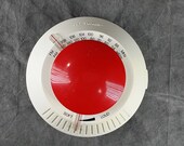 Vintage Hit Tunes HT-20 AM FM Transistor Wall Radio, Vintage Shower Radio