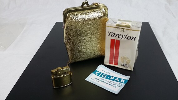 Cigarette Purse With Attached Lighter, Ladys Pride